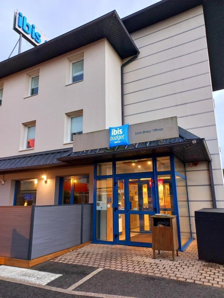 Ibis Budget Saint-Brieuc Yffiniac Esterno foto